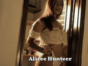 Alicee_Hunteer