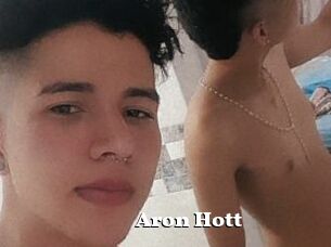 Aron_Hott