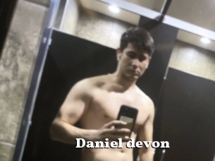 Daniel_devon