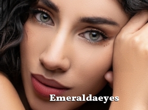 Emeraldaeyes