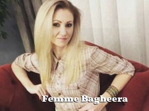 Femme_Bagheera