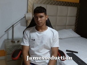 Jamesseduction