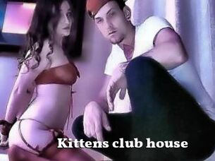 Kittens_club_house