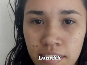 LunaXX