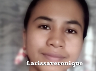 Larissaveronique