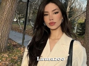 Laura200