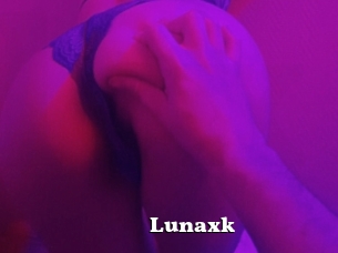 Lunaxk