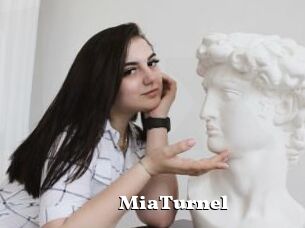 MiaTurnel