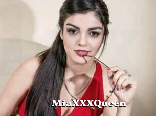 MiaXXXQueen