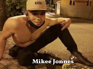 Mikee_Jonnes