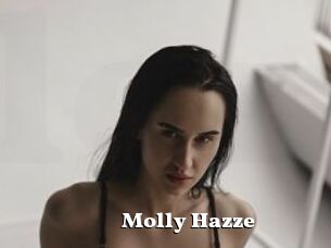 Molly_Hazze