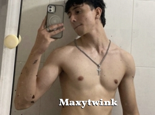 Maxytwink