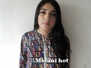 Melani_hot