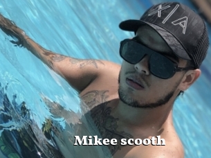 Mikee_scooth