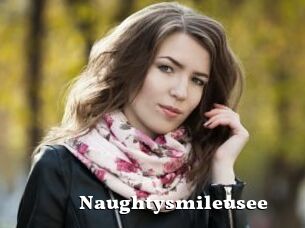 Naughtysmileusee