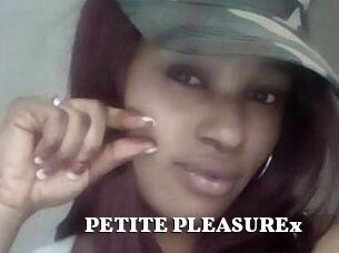 PETITE_PLEASUREx