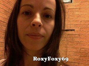 RoxyFoxy_69