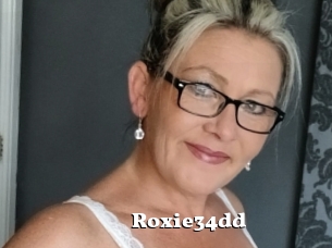 Roxie34dd