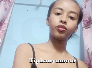 Tiphanyamour