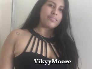 VikyyMoore